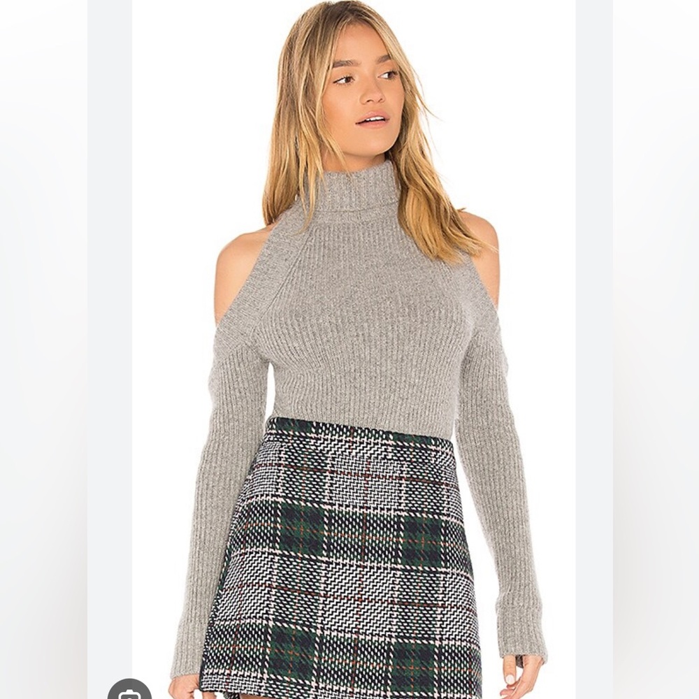 Off shoulder sweater by Endless Rose